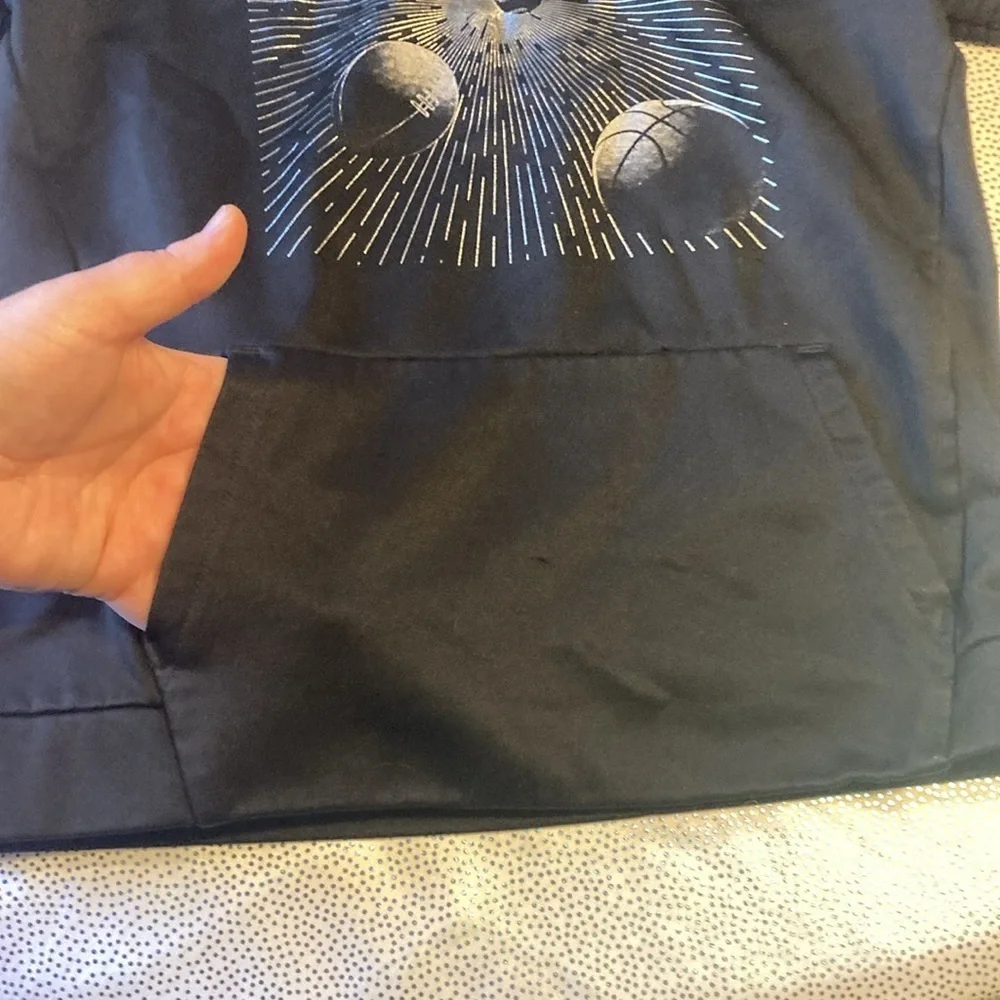 Old navy active  boys hoodie size M (8)